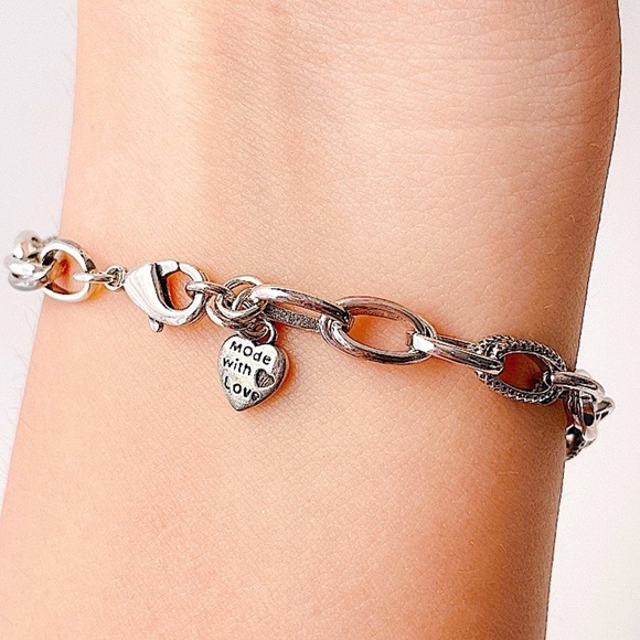 Live Your Dream Sterling Silver Chain Link Bracelet - Picture 3 of 3